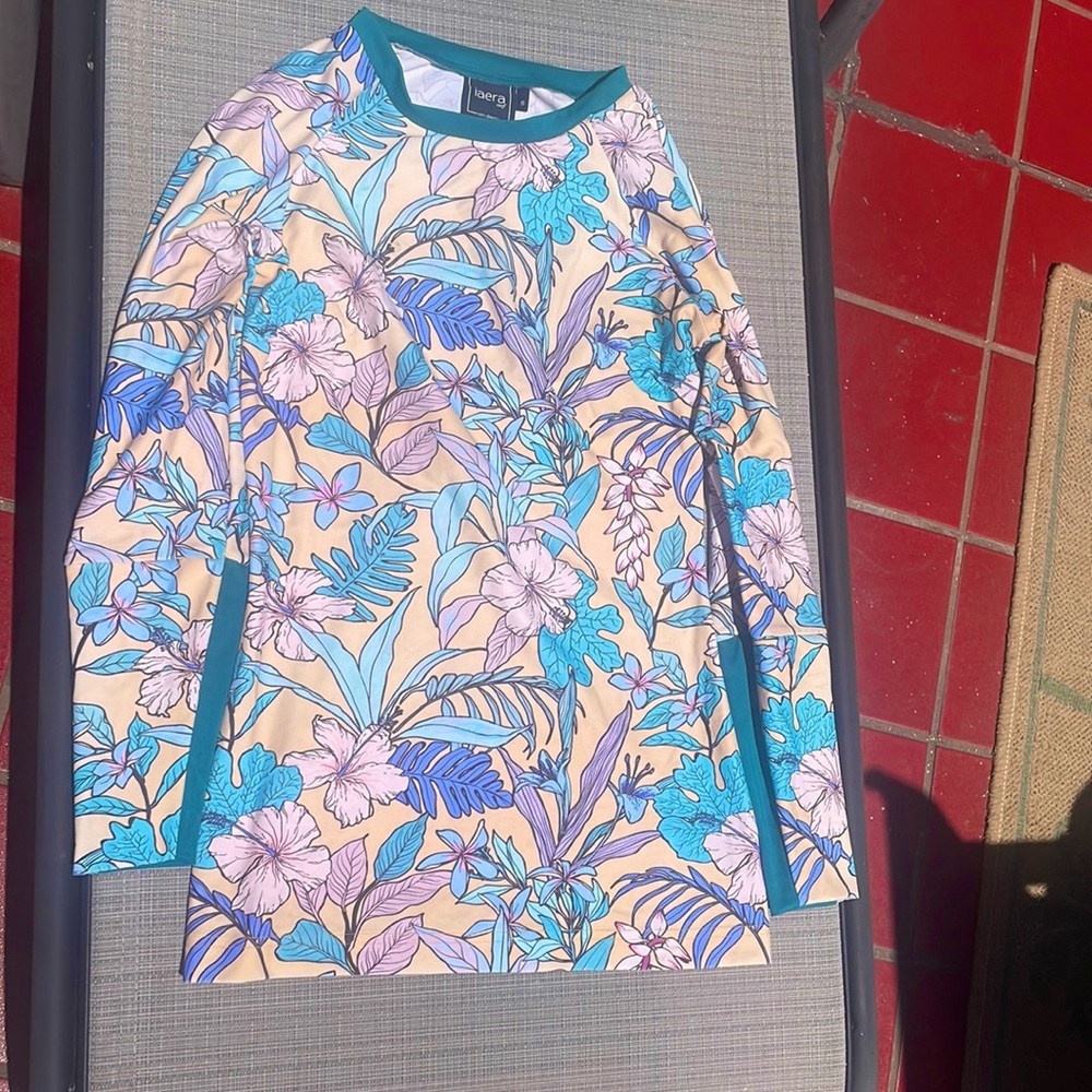 Women’s Rashguard